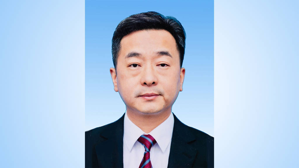 皇冠足球网址
_益阳市委书记陈竞皇冠足球网址
，已任湖南省政府党组成员