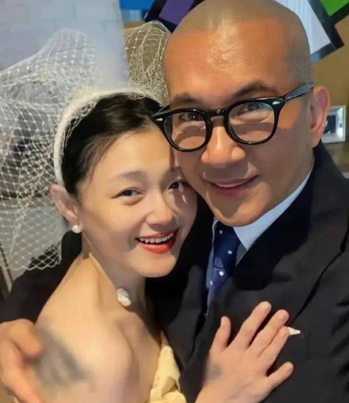 皇冠信用盘登2代理
_24岁女生酷似大S走红:没整容