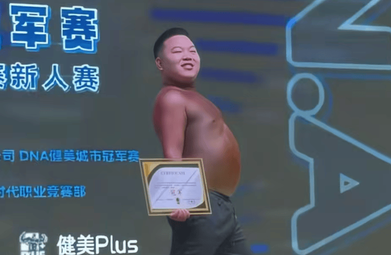 波士顿凯尔特人 vs纽约尼克斯
_175斤“小胖子”再战健美比赛获网友力挺波士顿凯尔特人 vs纽约尼克斯
,拿下线上人气冠军,本人回应:将认真减重,以更专业的状态上赛场